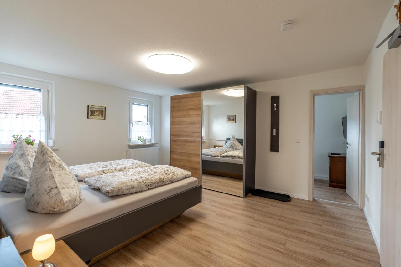 Haus Burk 5.0 Appartement Forchheim  Buitenkant foto